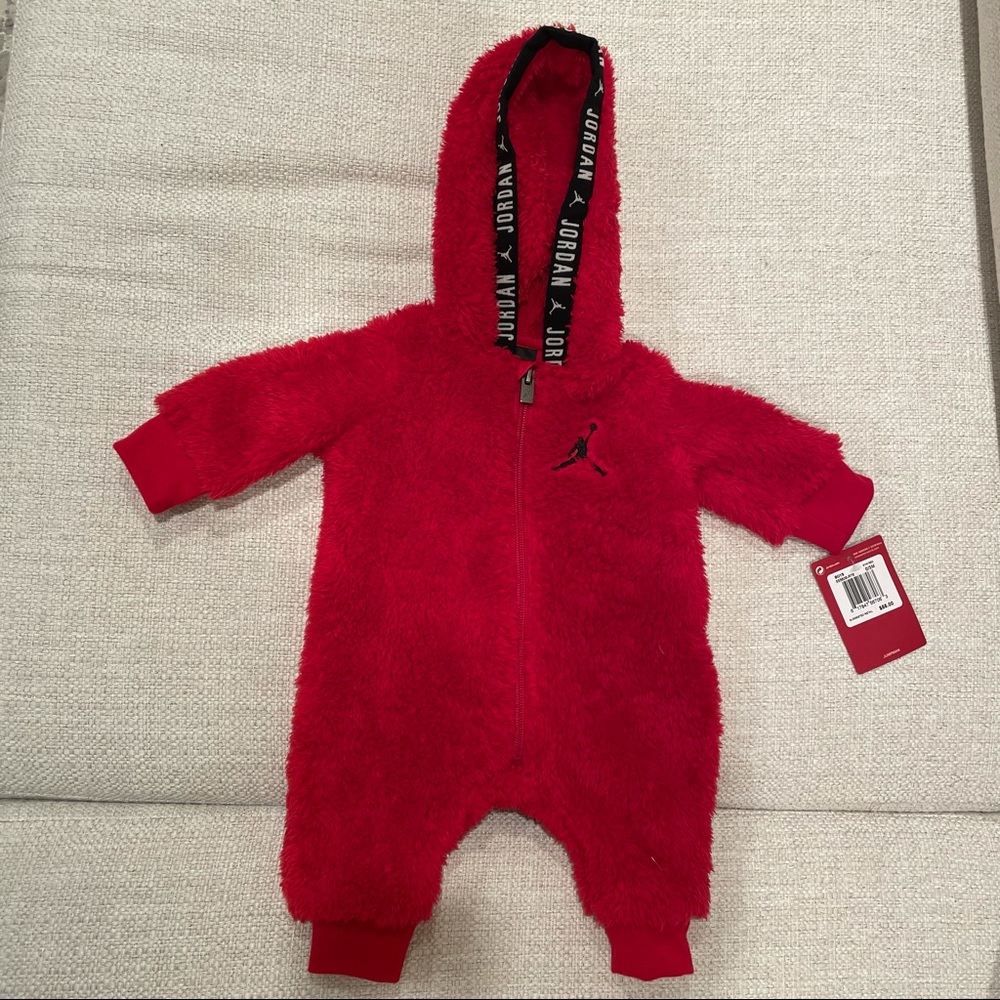 NWT Jordan baby outfit